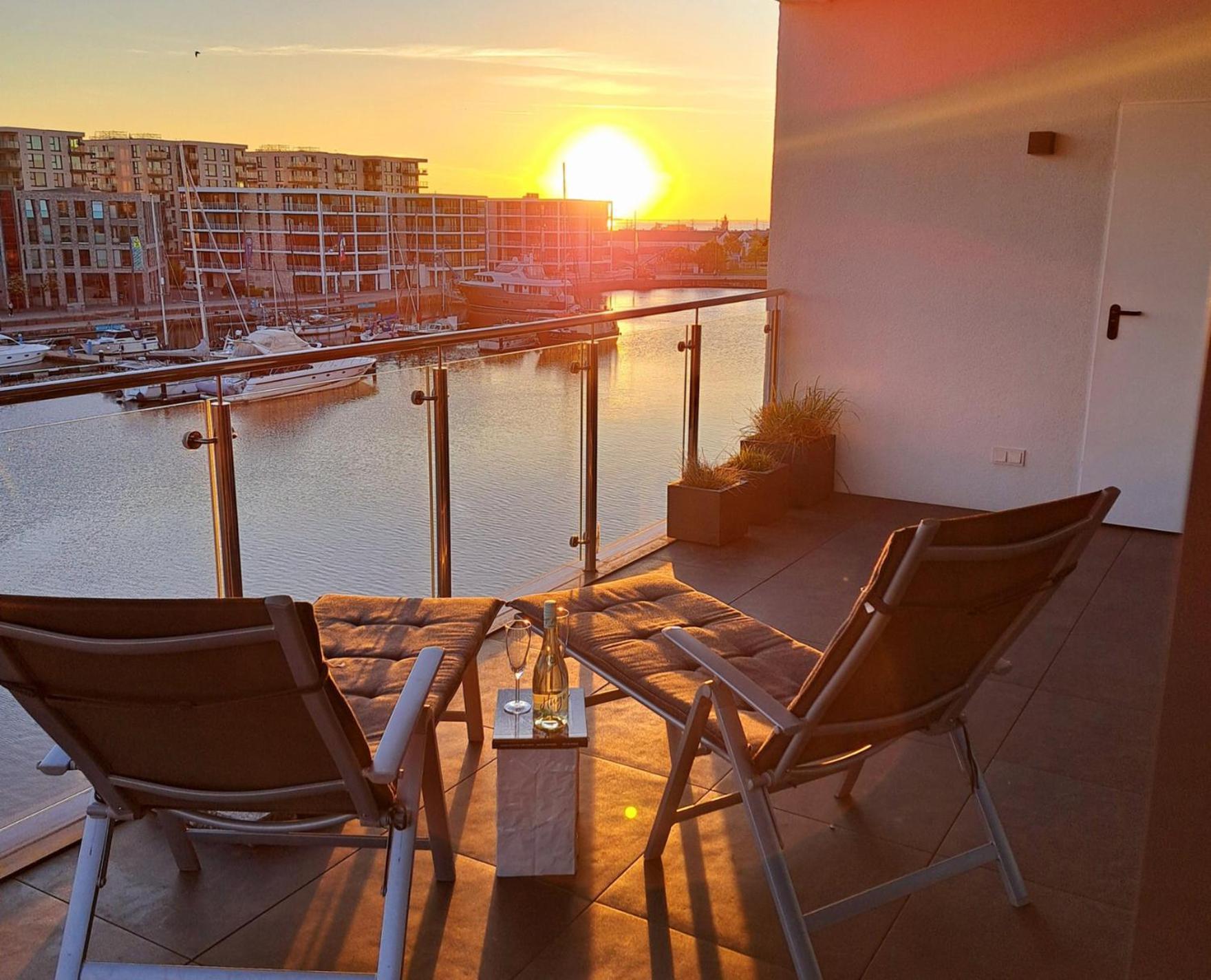 Port Marina 419 - Hafenloft Apartment เบรเมอร์ฮาเฟิน ห้อง รูปภาพ
